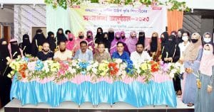 সংবর্ধনা প্রদান